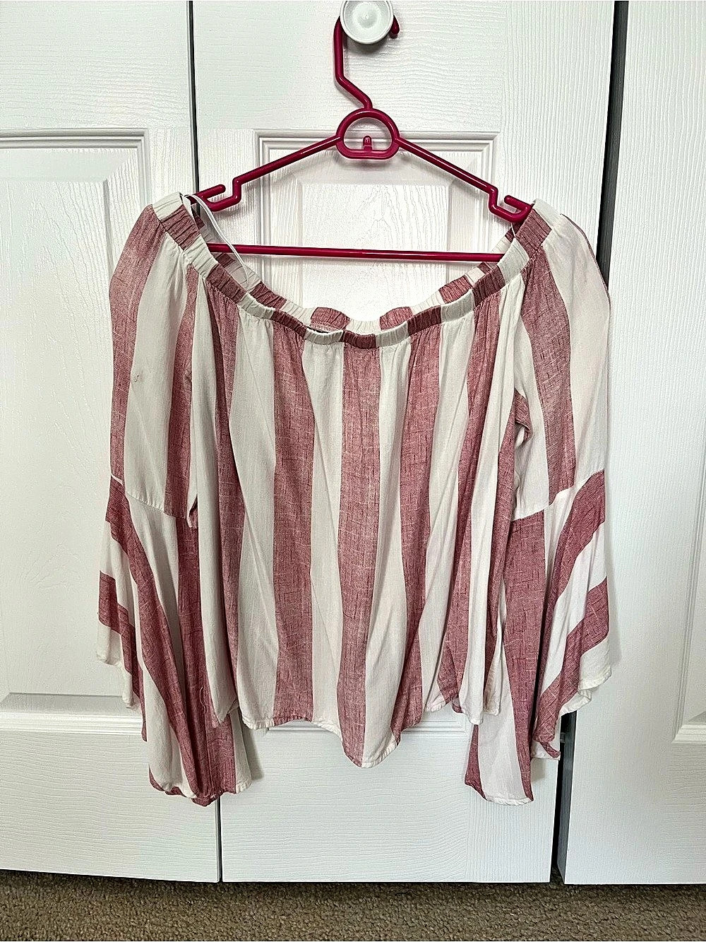Off shoulder Blouse in Pink & White